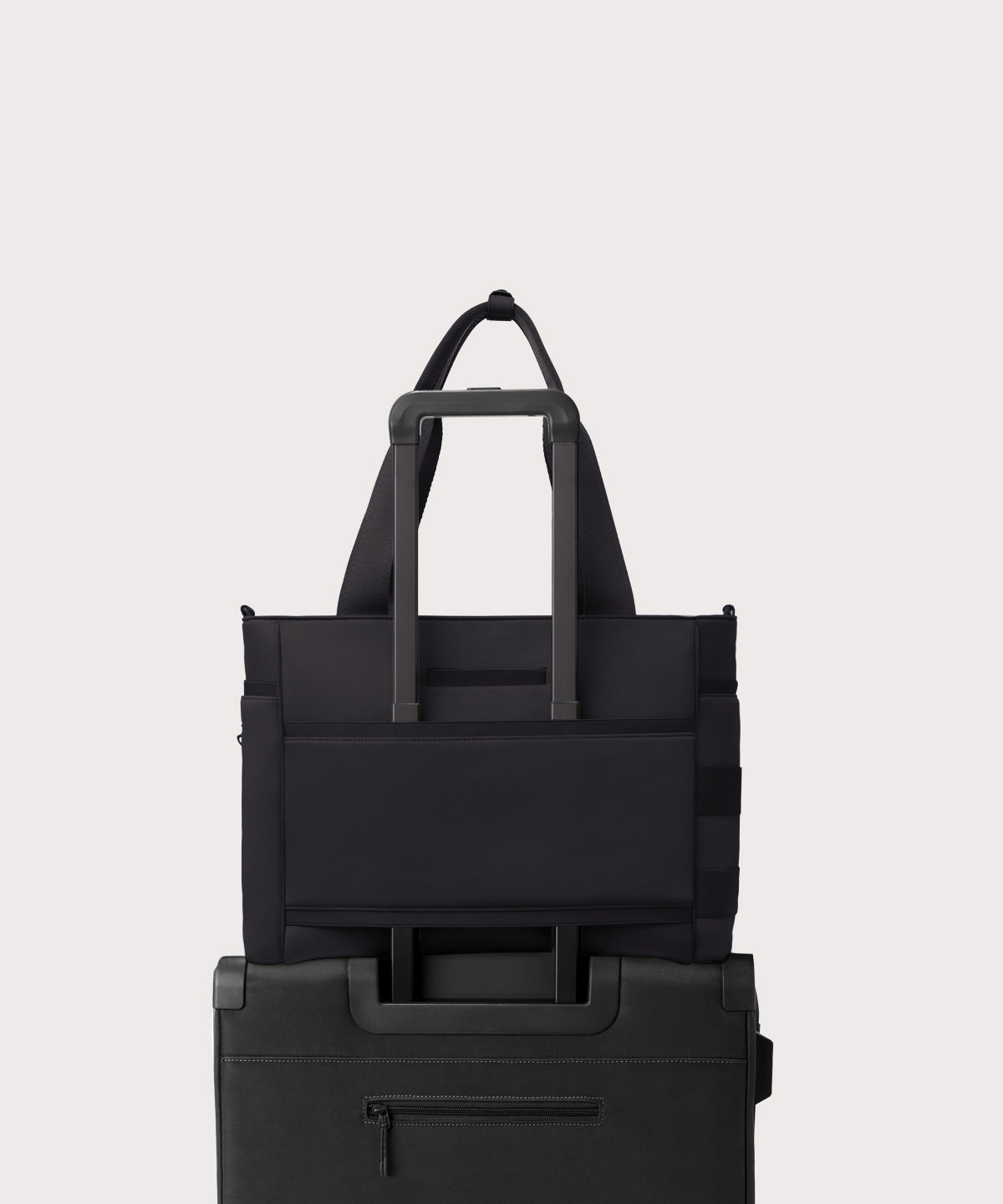 Wade Diaper Tote in Onyx - Image 8